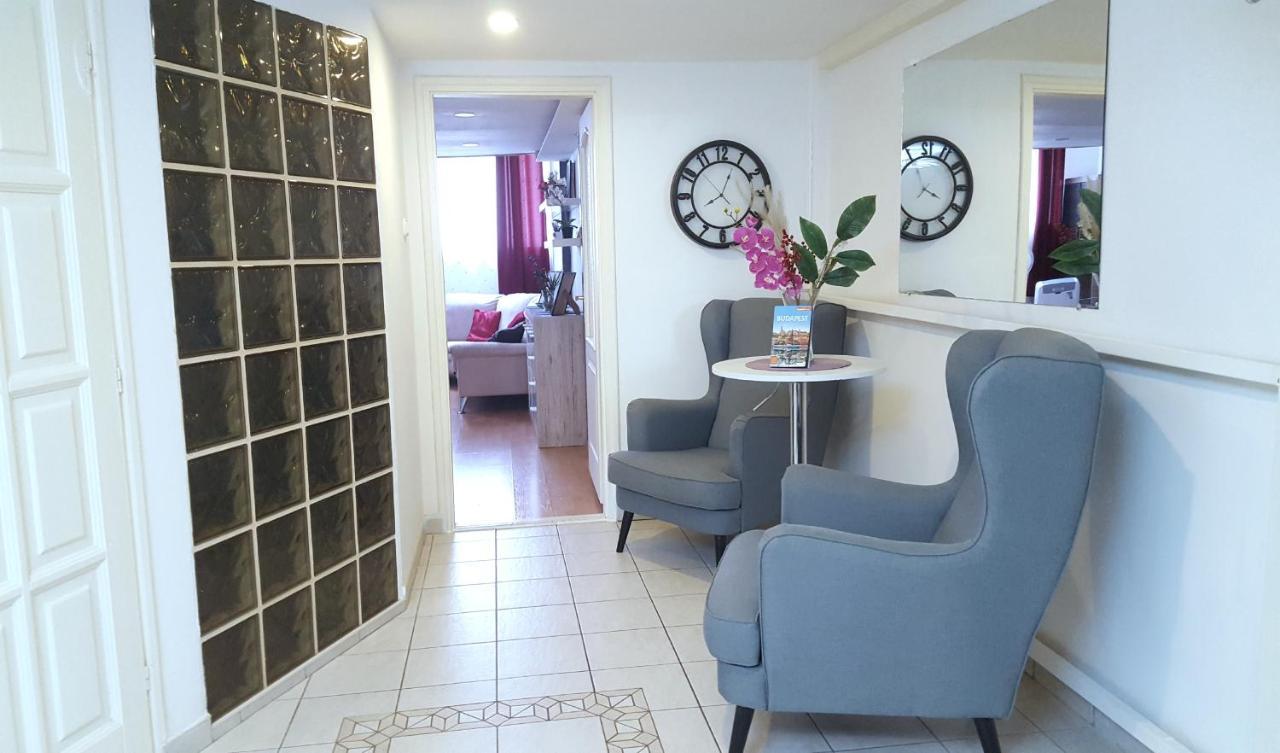 Downtown Acacia Str Apartmán *